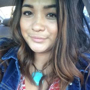 Meet your Posher, Camille